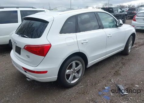 2012 Audi Q5 2.0T Premium z USA, uszkodzony, nr VIN WA1LFAFP8CA001234